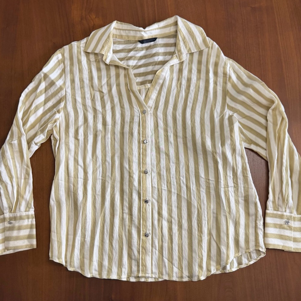Zara Flowy Striped Button Down Shirt Size Medium